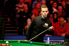 前场逼抢和 前场逼抢和